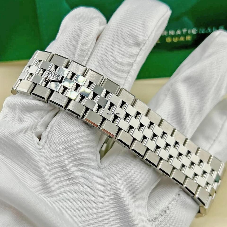 Rolex | Land-Dweller | 127334-0001 | Gold/Steel | 40mm mm | Steel | White | Automatic