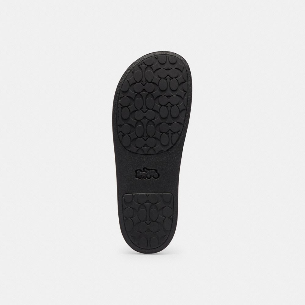 Udele Sport Slide In Signature Canvas