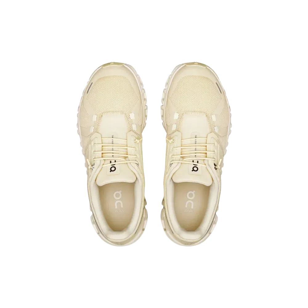 On Running Cloud 6 Castor Ivory (Women's)