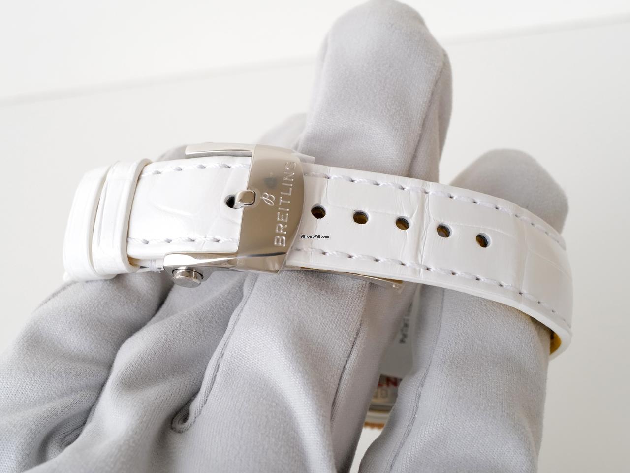 Breitling Navitimer Automatic 35