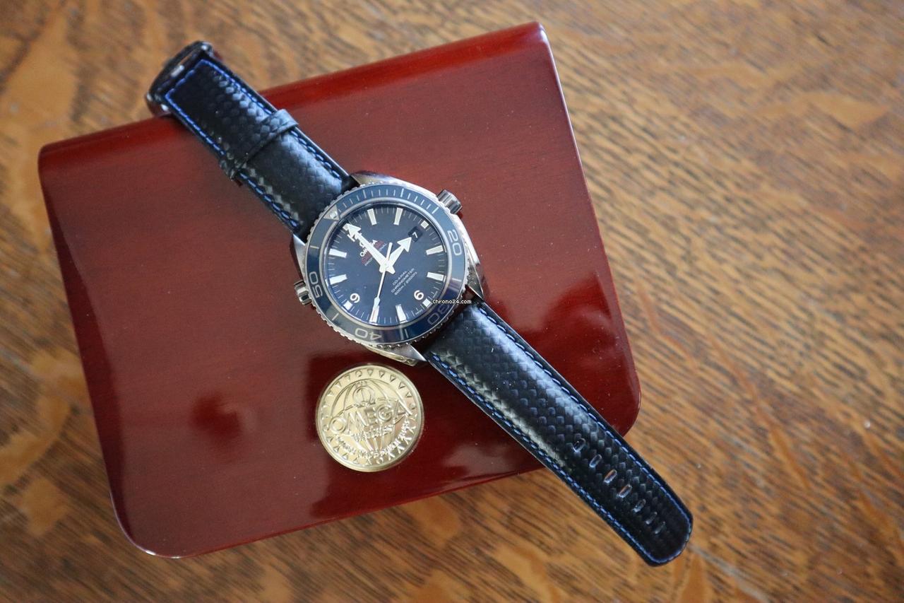 Omega Seamaster Planet Ocean Like NEW , wore twice Limited edition Mohagany display box.