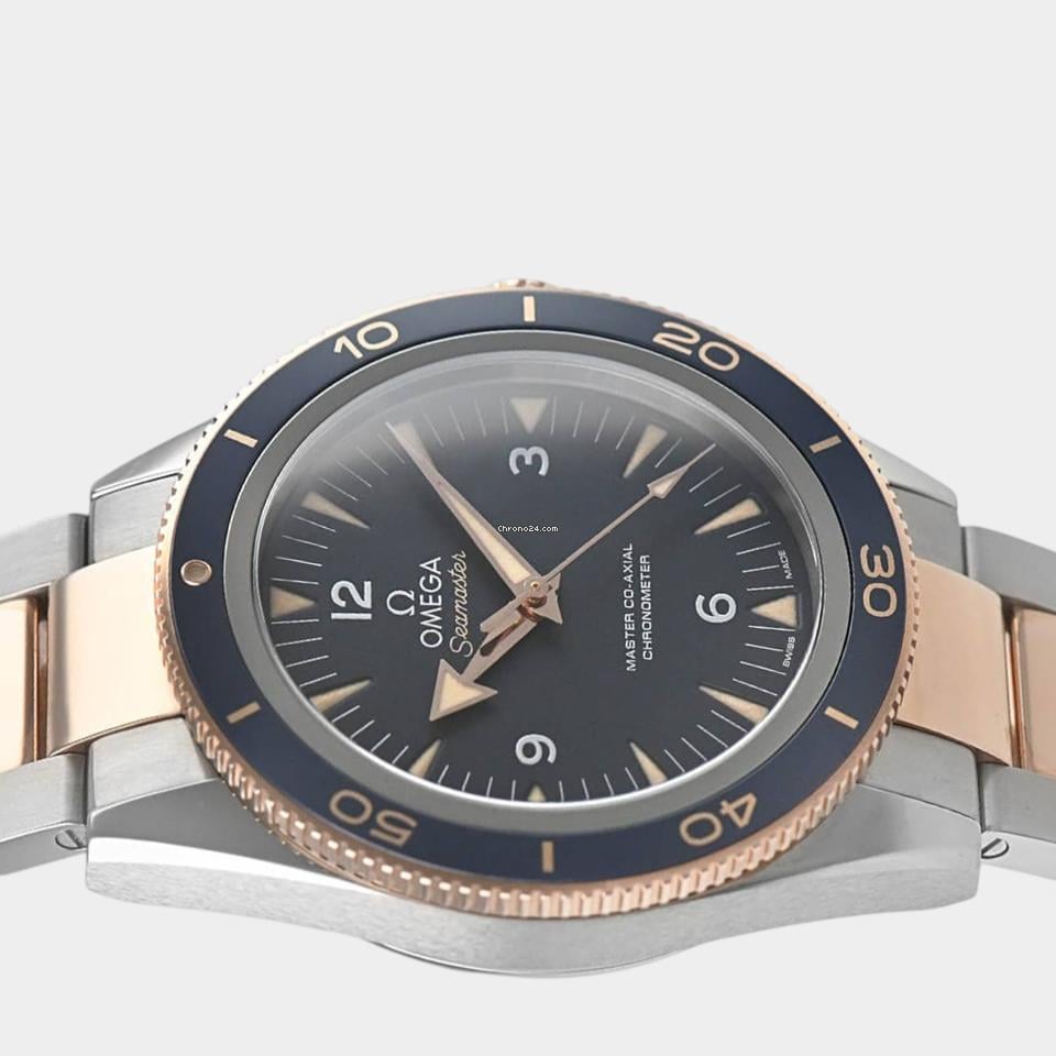Omega Seamaster 300 Titanium&Sedna gold / 41 mm / 233.60.41.21.03.001