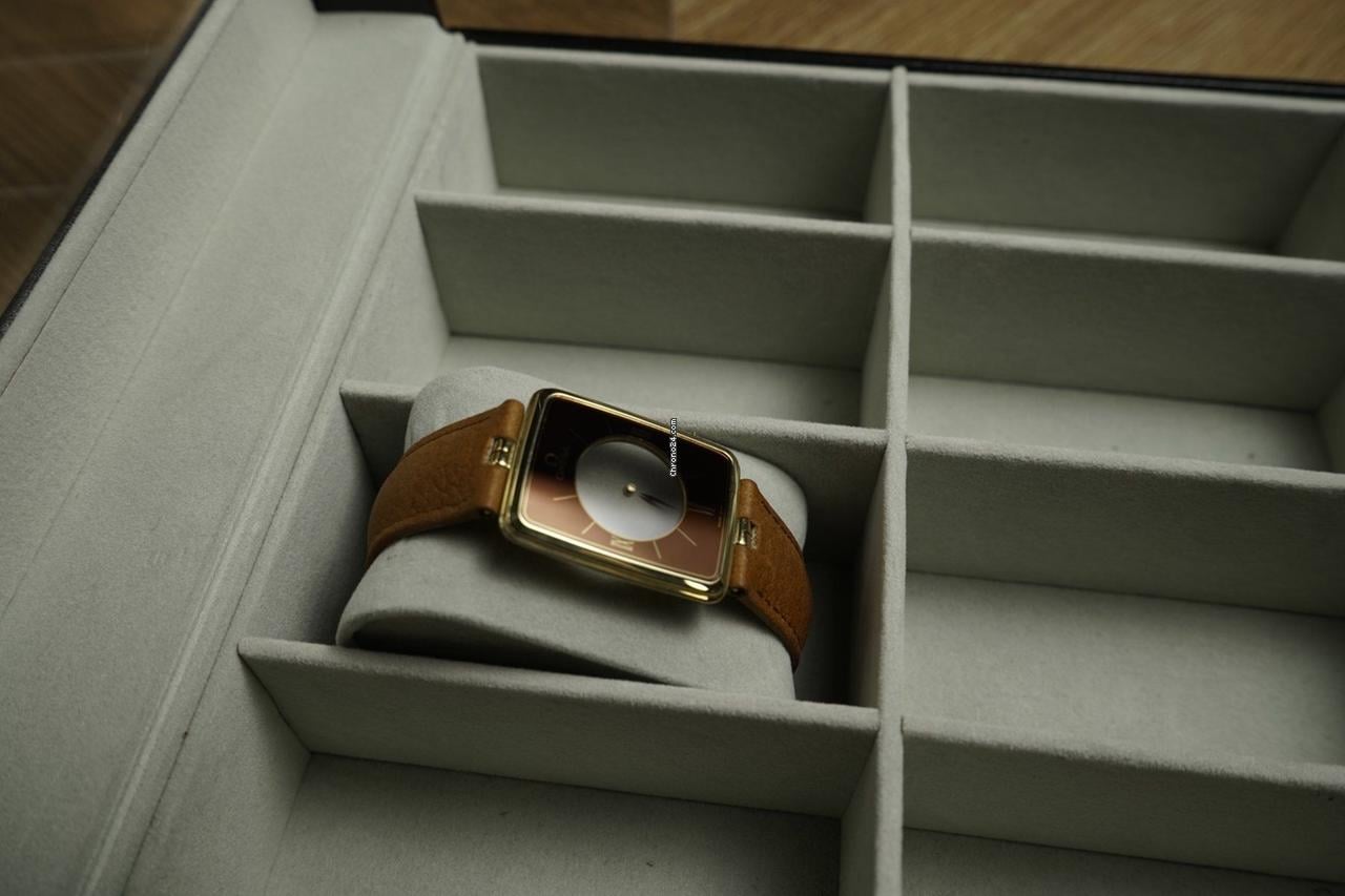 Omega La Magique Omega La Magique 18 K Collector's & ultra rare ''Scarface''