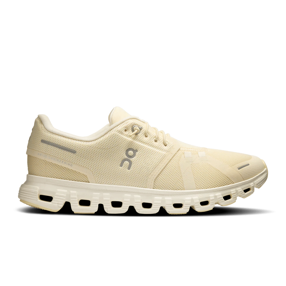 On Running Cloud 6 Castor Ivory (Women's)