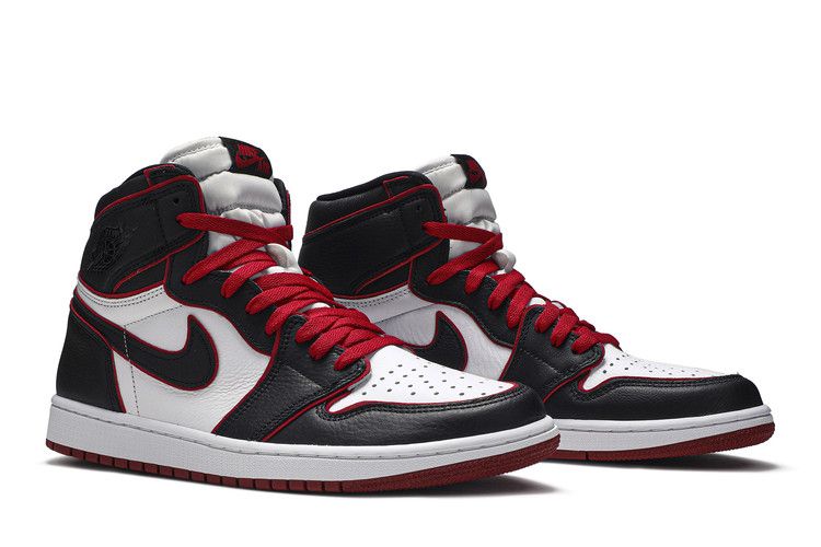 Air Jordan 1 Retro High OG Bloodline