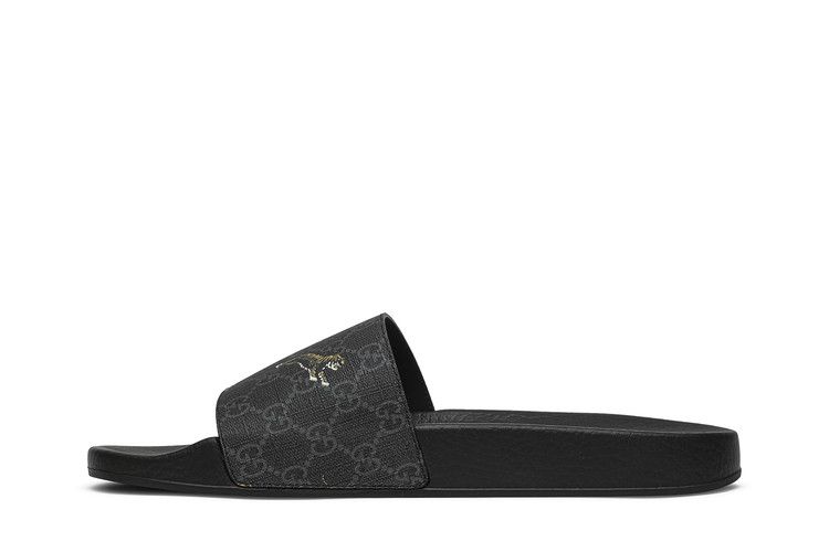 Gucci GG Supreme Slide Tiger