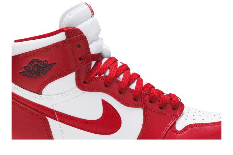 Air Jordan 1 High Varsity Red