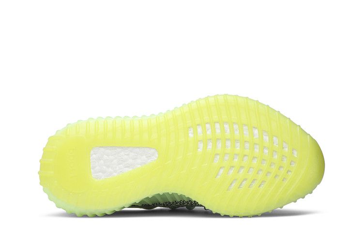 YEEZY BOOST 350 V2 REFLECTIVE Yeezreel