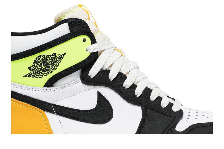 Air Jordan 1 Retro High OG Volt Gold (2021)