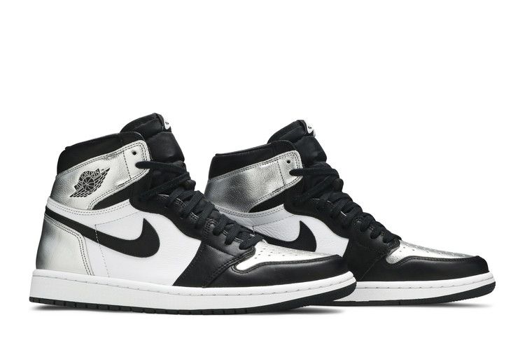 Air Jordan 1 Retro High OG Silver Toe