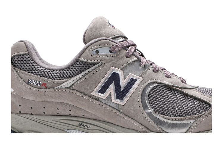 New Balance 2002R OG Light Grey