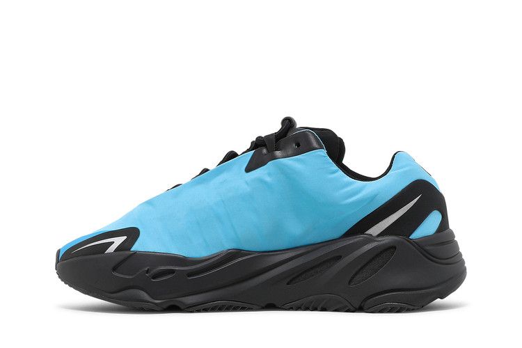 Yeezy Boost 700 Mnvn Bright Blue
