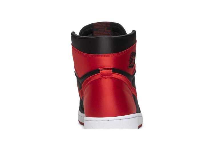 Air Jordan 1 Retro High OG SE Satin Banned 2016