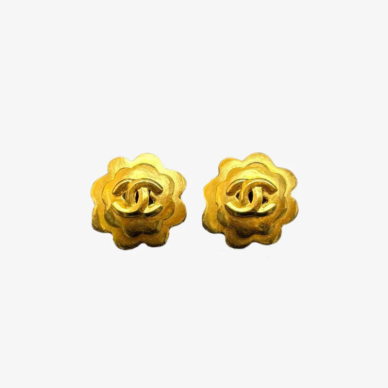 RC438 - CHANEL Vintage Gold Plated Camellia Clip-On Earrings