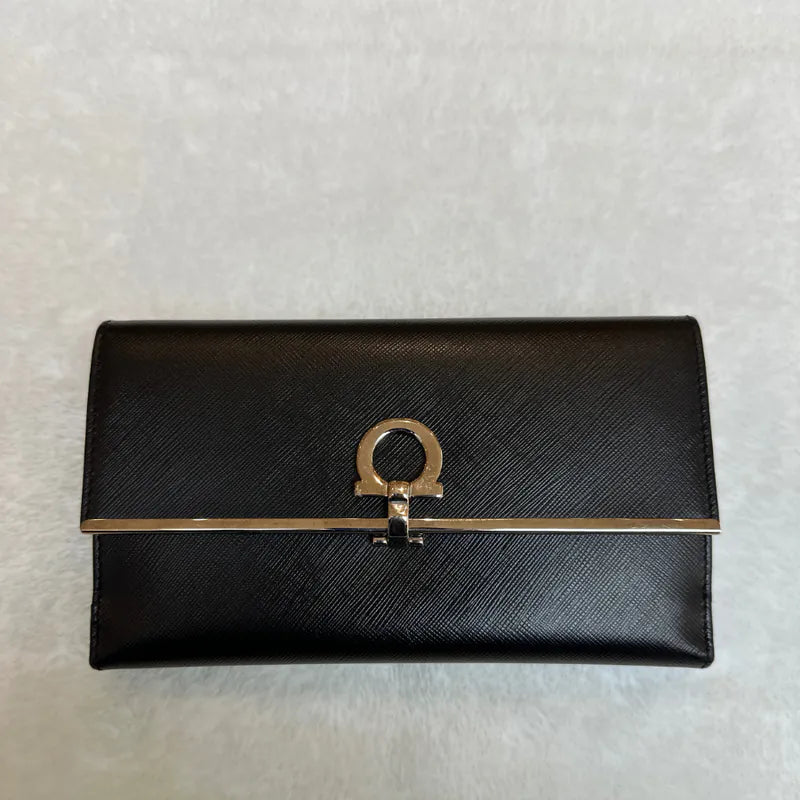 JC203 - SALVATORE FERRAGAMO Calfskin Black Long Wallet