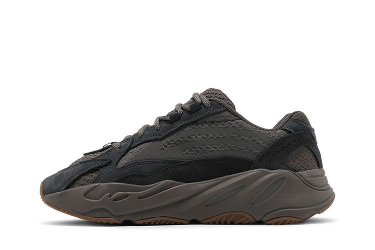 Yeezy Boost 700 V2 Mauve