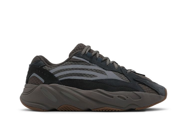 Yeezy Boost 700 V2 Mauve
