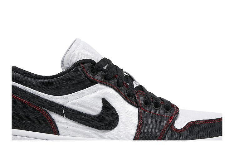 Air Jordan 1 Low SE Utility Black Red