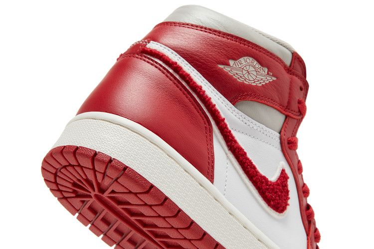 Wmns Air Jordan 1 High Og Newstalgia Chenille