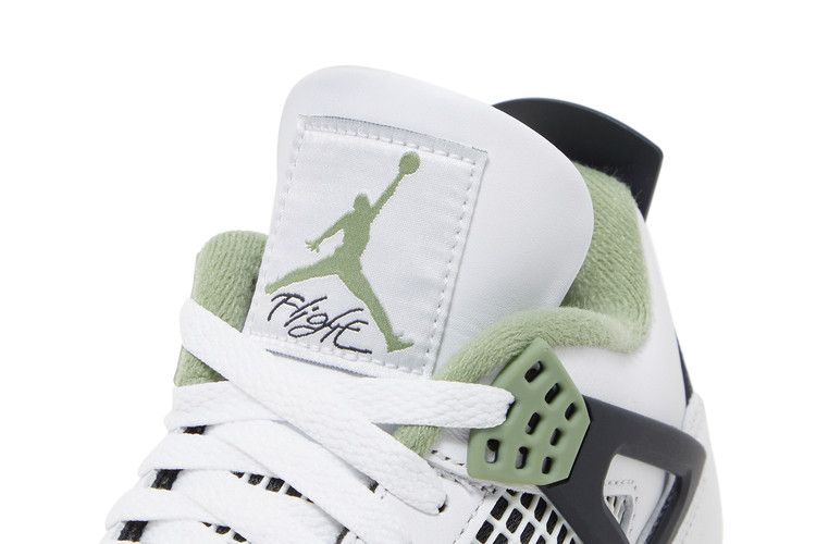 Wmns Air Jordan 4 Retro Seafoam