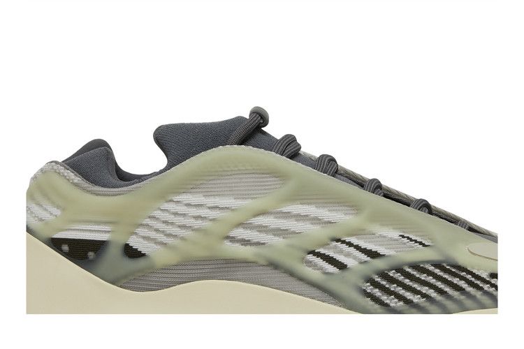 Yeezy 700 V3 Fade Salt