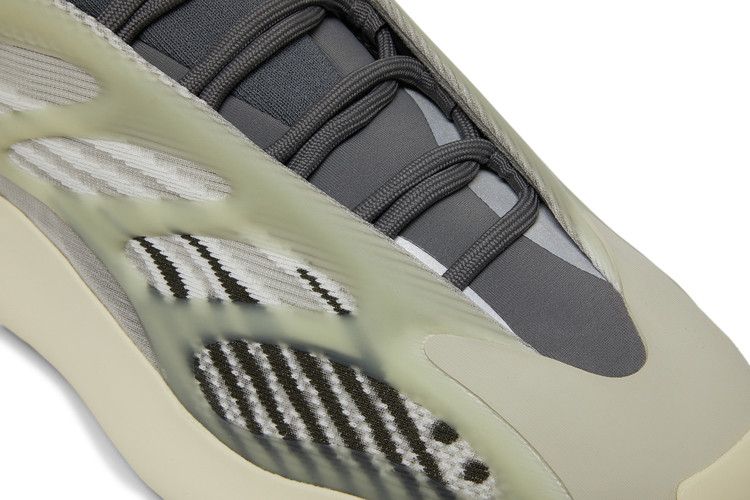 Yeezy 700 V3 Fade Salt