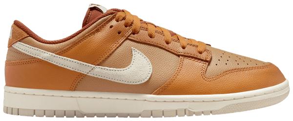 Dunk Low SE Monarch