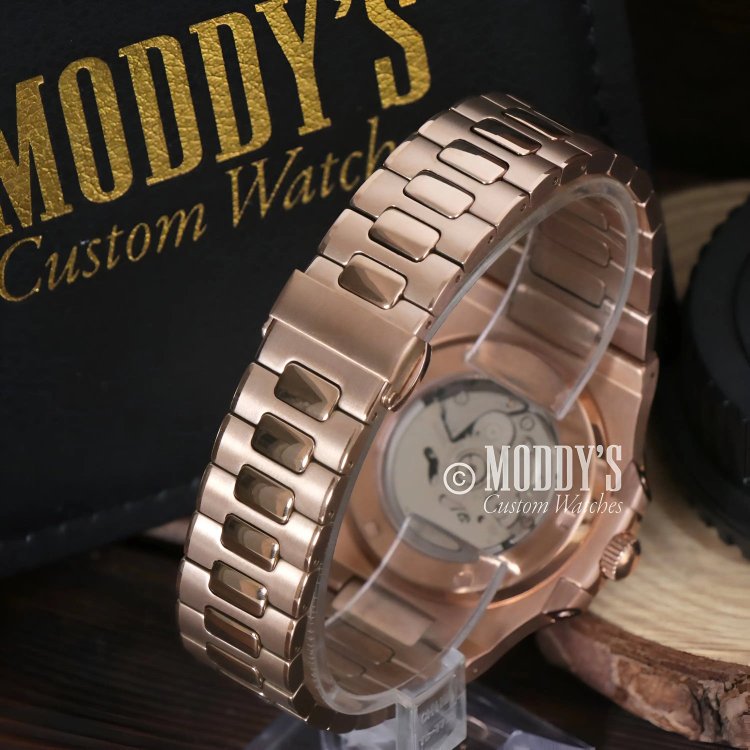 Nautiko Rose Gold Black