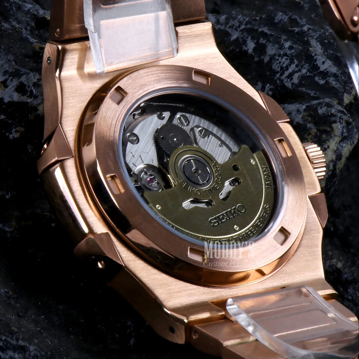 Nautiko Rose Gold Brown