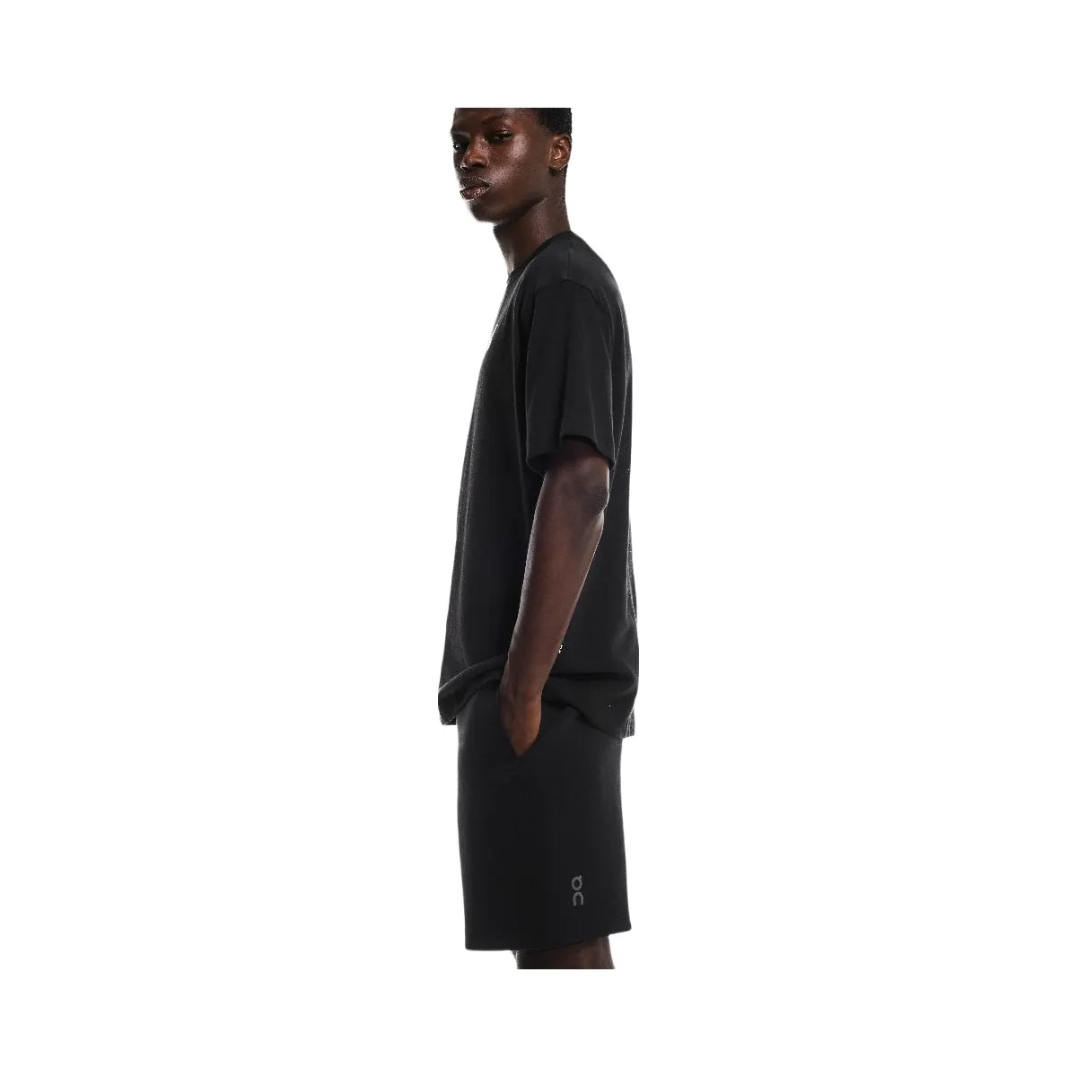 On Focus Tech Shorts Black