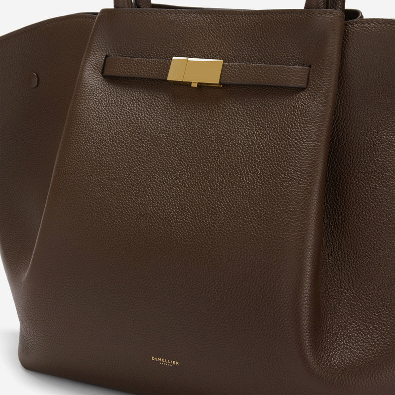 DeMellier The New York mocha small grain