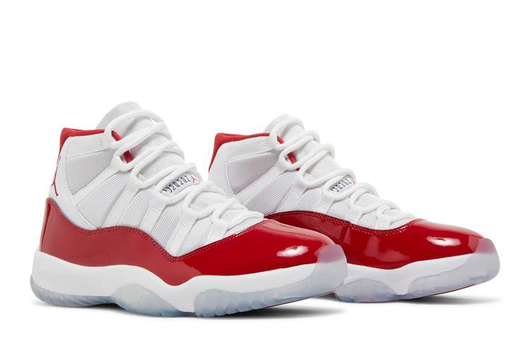 Air Jordan 11 Cherry