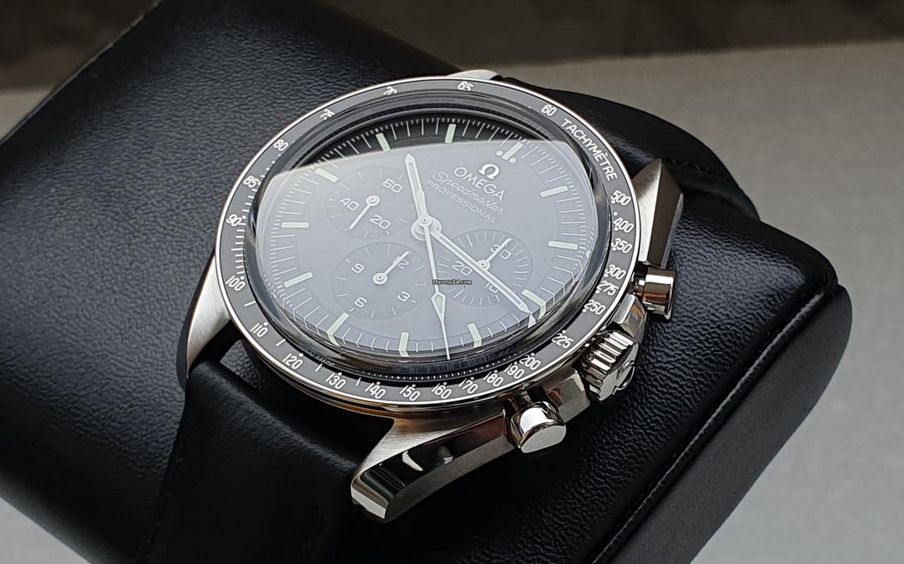 Omega Speedmaster Professional Moonwatchfull set | from 2026