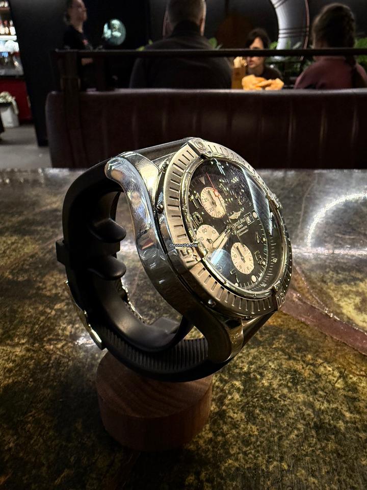 Breitling Avenger