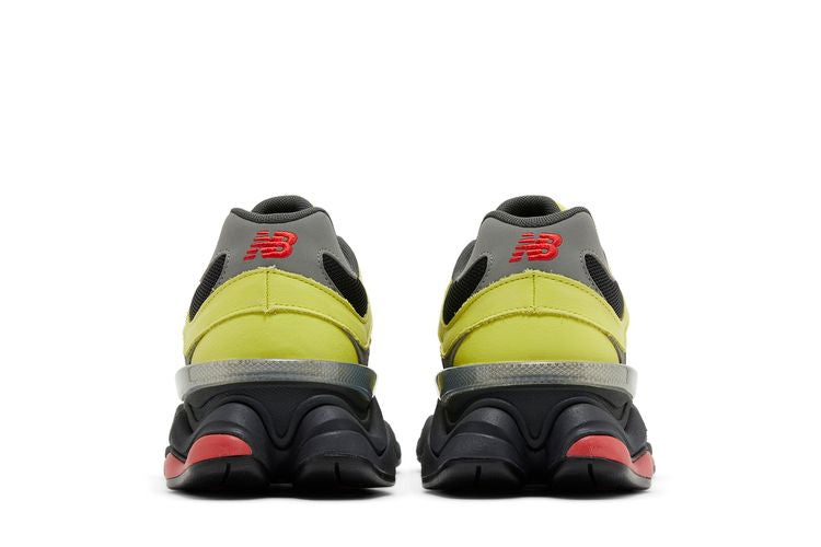 NEW BALANCE 9060 TEA TREE