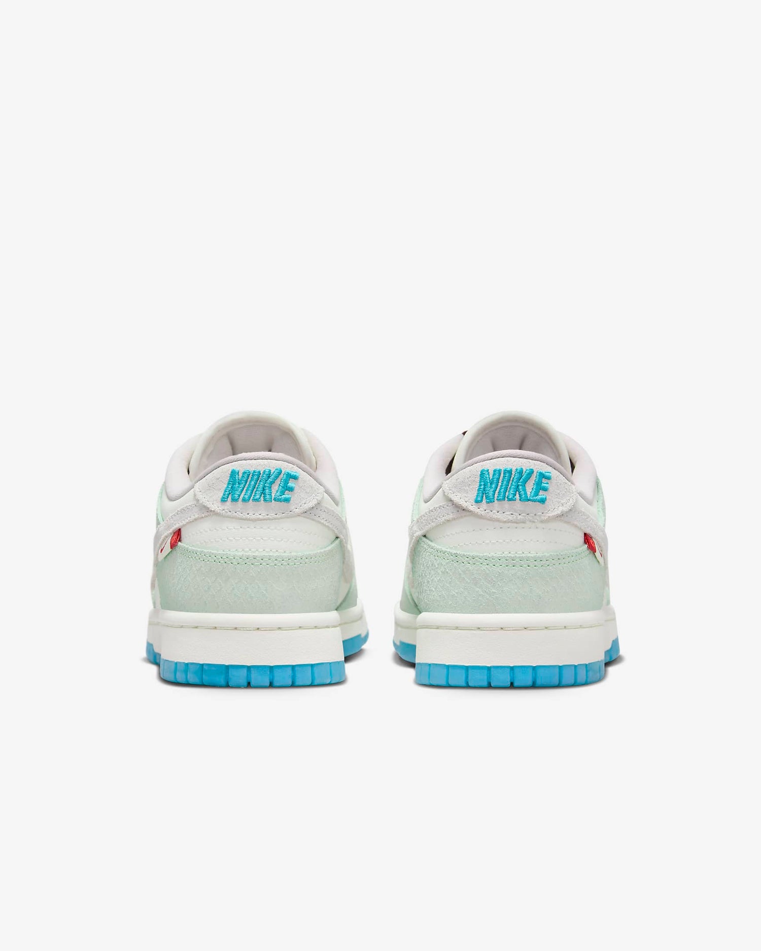Nike Dunk Low LX Catus Sail Sale