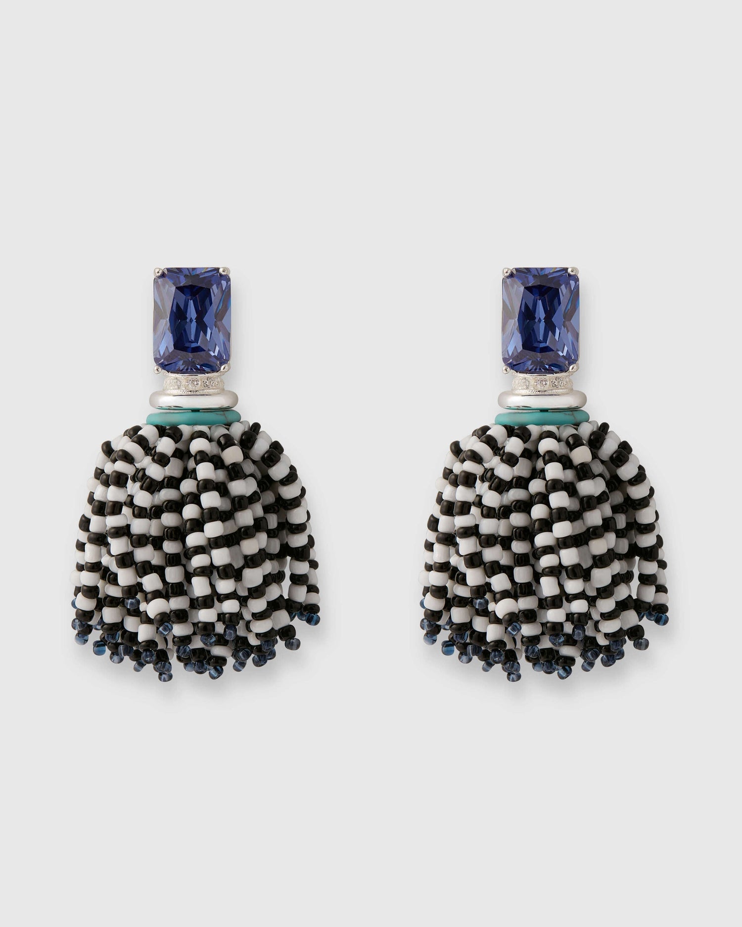 Eros Earrings Black