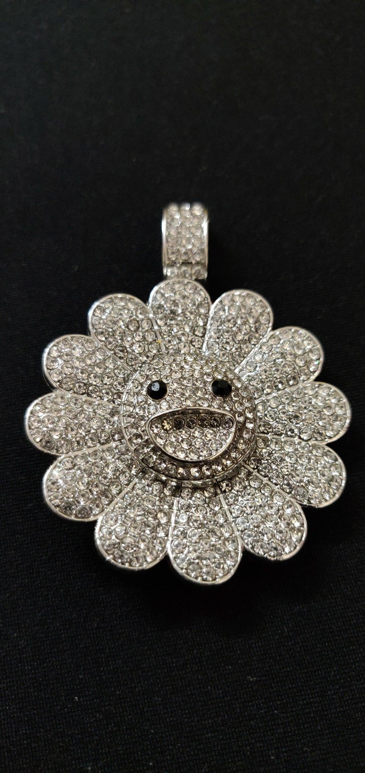 MURAKAMI FLOWER ICED OUT PENDANT (SILVER)