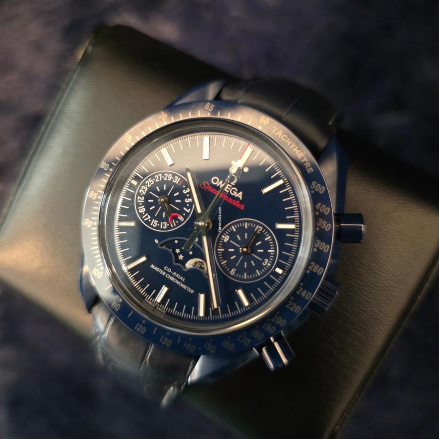 Omega Speedmaster Moonphase Moonwatch Moonphase 2020 Omega Speedmaster Moonphase "Blue Side of the Moon"