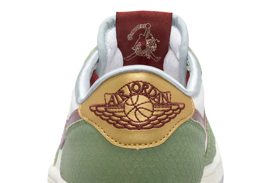 3D Sneaker Keychain With Box - Jordan 1 Mocha
