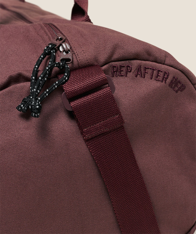 Gymshark Strength Dept Canvas Duffle Bag Burgundy Brown