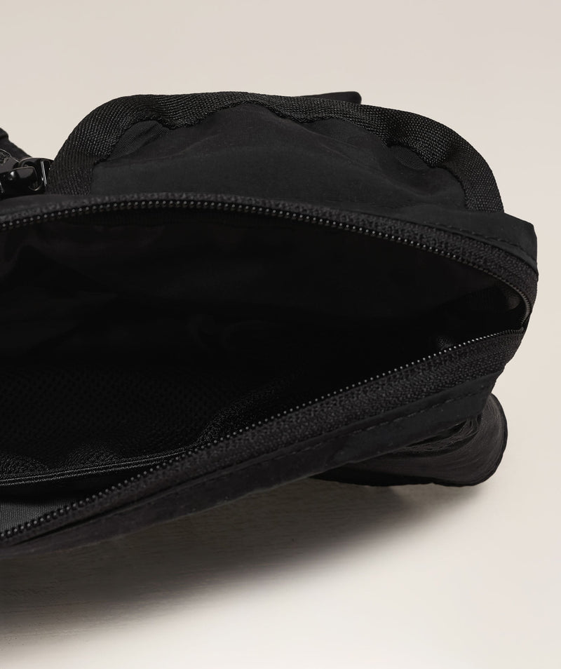 Women's Gymshark Pleat Sling Bag Black