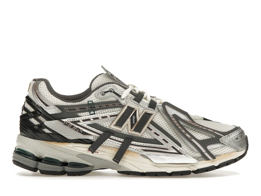 New Balance 1906A Silver Metalic Castlerock