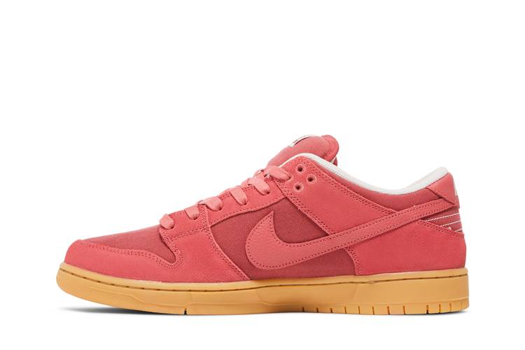 Nike Dunk Low SB Adobe