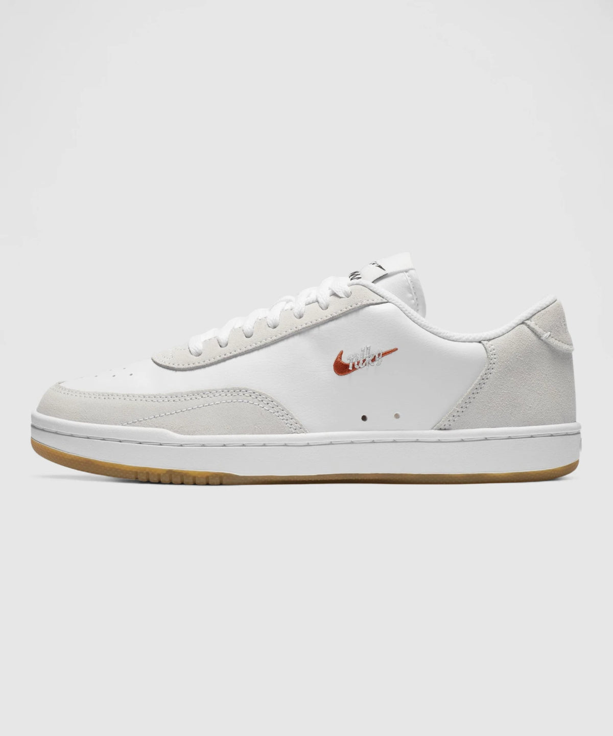 NIKE WMNS  COURT VINTAGE PRM Sneakers For Women (White)