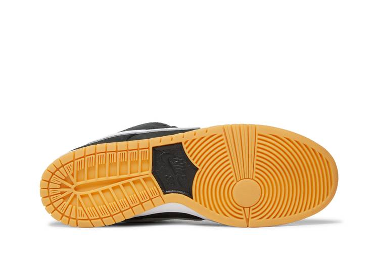 SB Dunk Low Black Gum