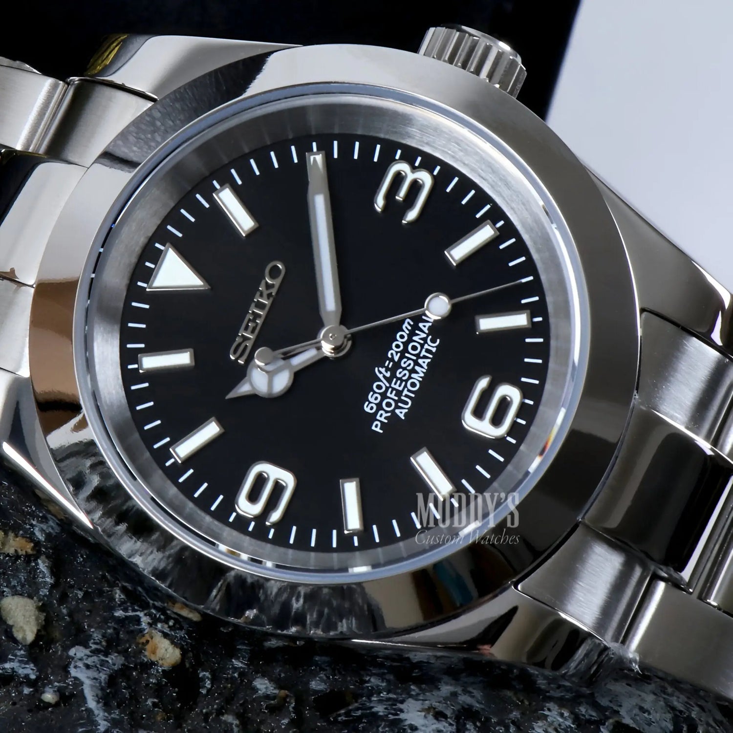 Oysteiko Explorer Black