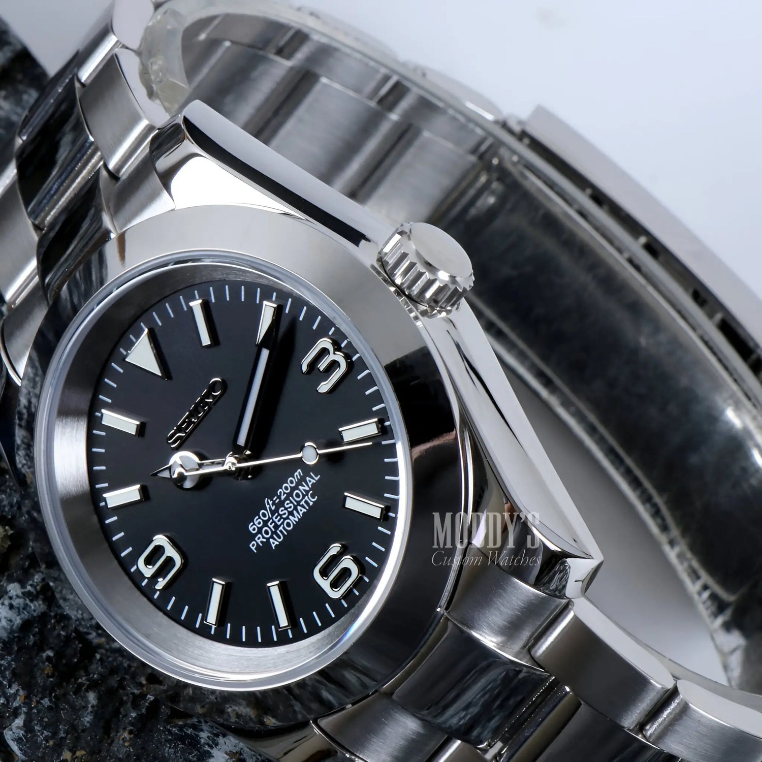 Oysteiko Explorer Black