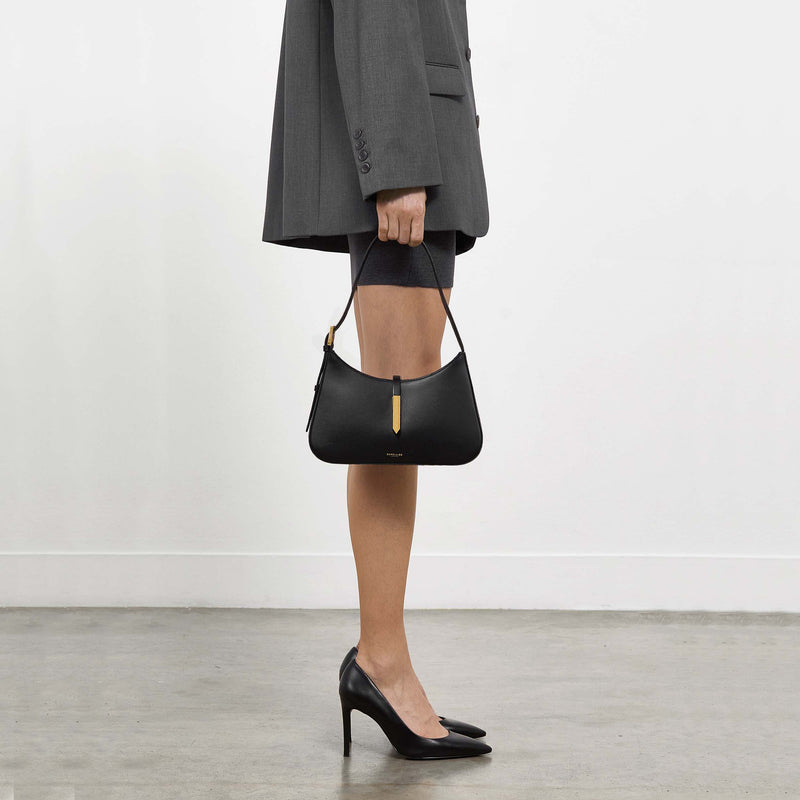 DeMellier The Tokyo black lizard-effect