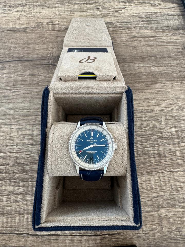 Breitling Navitimer